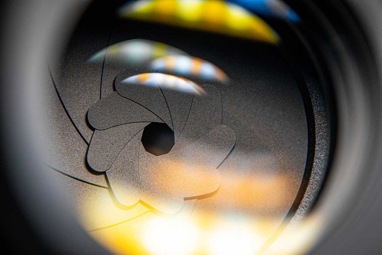 SIGMA 105mm F2.8 DG DN MACRO Art