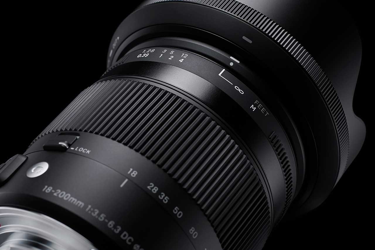 Sigma 18-200mm F3.5-6.3 DC Macro Contemporary
